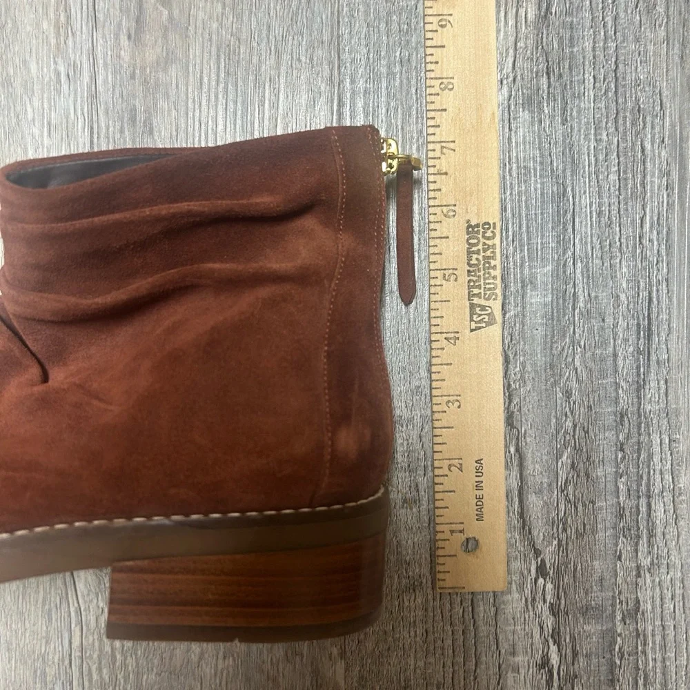 Cole Haan Women’s Riona Grand Back Zip Boots In Chestnut Size 10B
